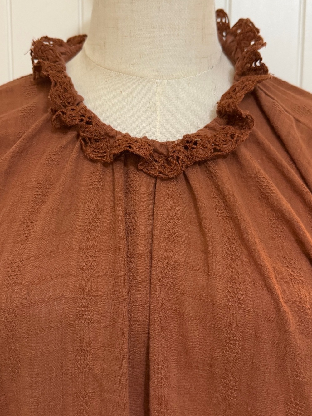Anthropologie Pilcro Rust Brown Eyelet Peasant Blouse Size XL Boho, Cottagecore - Picture 5 of 16